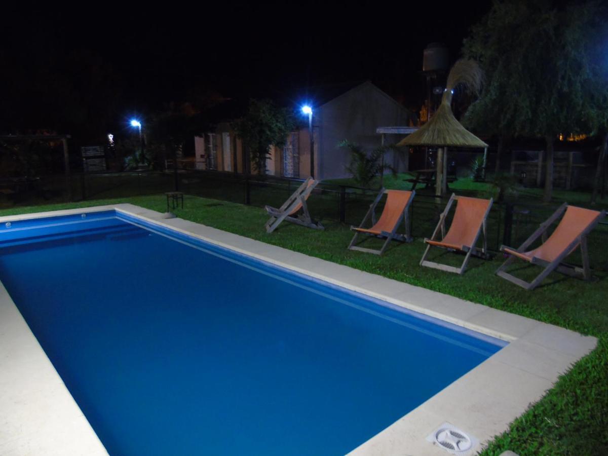 Aitue Bungalows Gualeguaychú المظهر الخارجي الصورة